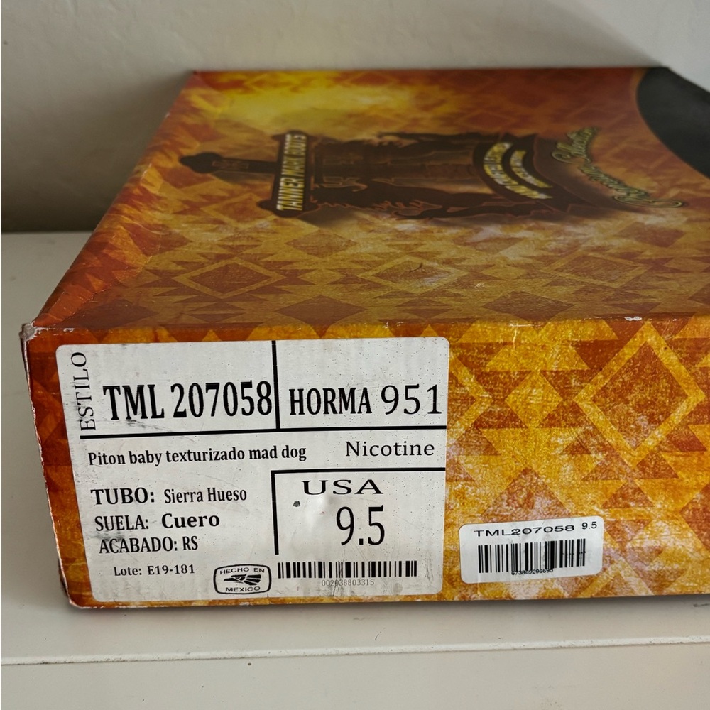 Tanner Mark Multicolor Floral Embroidered Python Print Toe Leather Boots 9.5 NWT - Picture 11 of 11